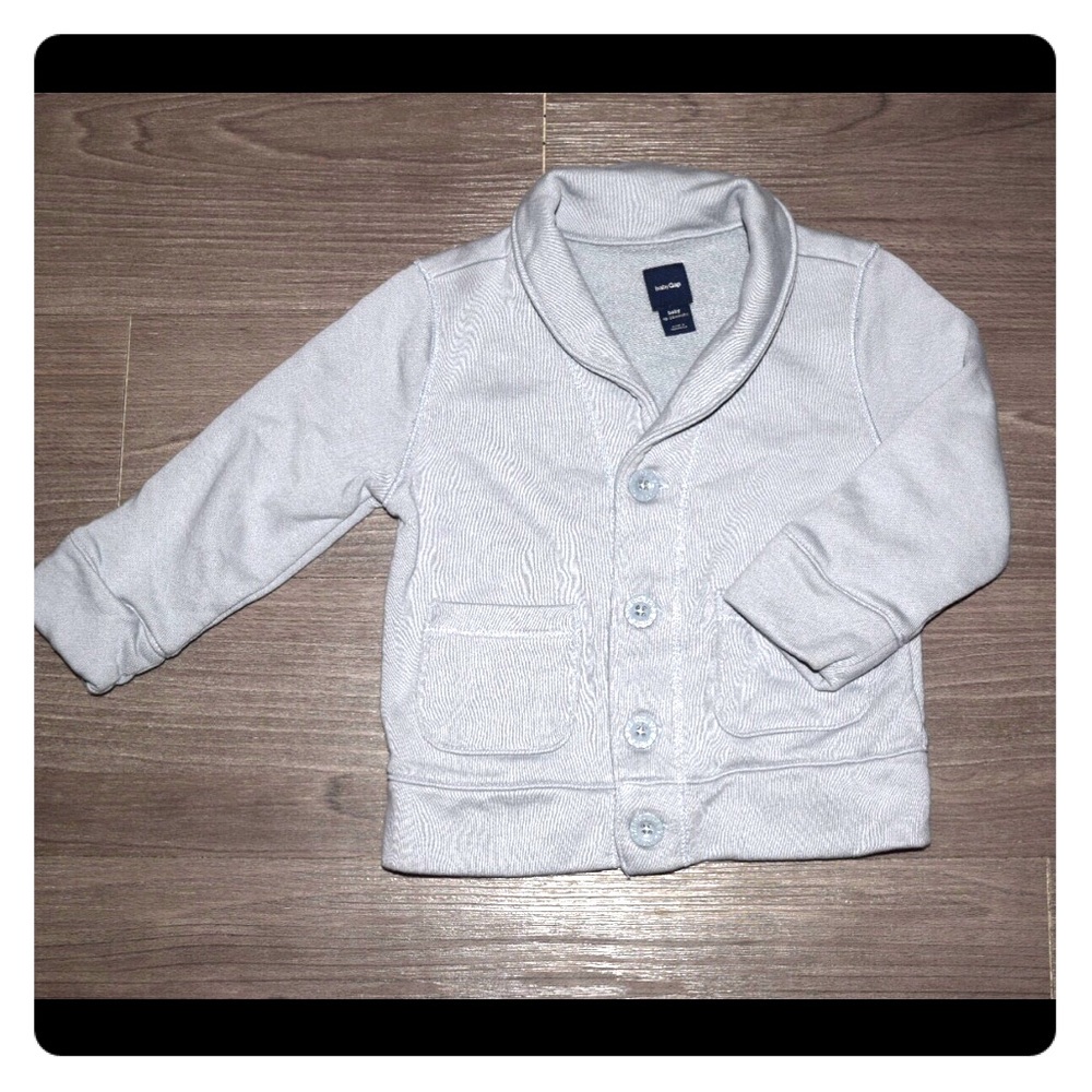 Toddler gray sweater/sweatshirt